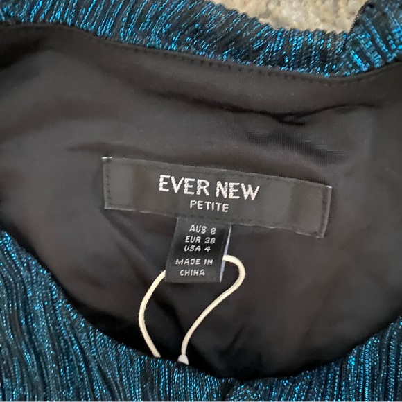 Ever New - Goldie Petite Plisse Mini Dress - Picture 8 of 9